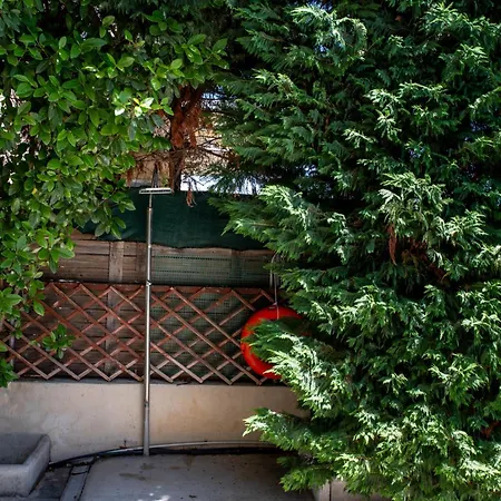 Beachfront Alexandra *