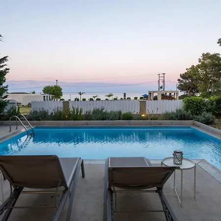 Beachfront Alexandra Villa Skala (Kefalonia)