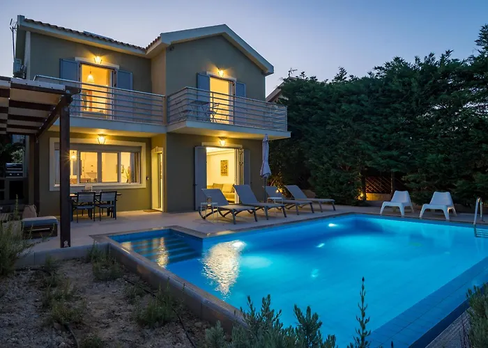 Beachfront Alexandra *